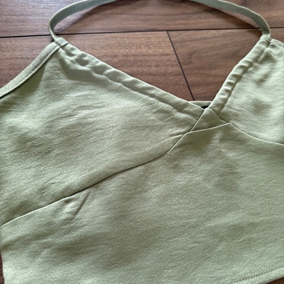 Shein | Small | Green Crisscross Cut-Out Halter Top - Picture 5 of 6